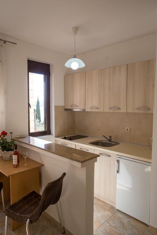 Apartments Lumiere Rafailovici Luaran gambar