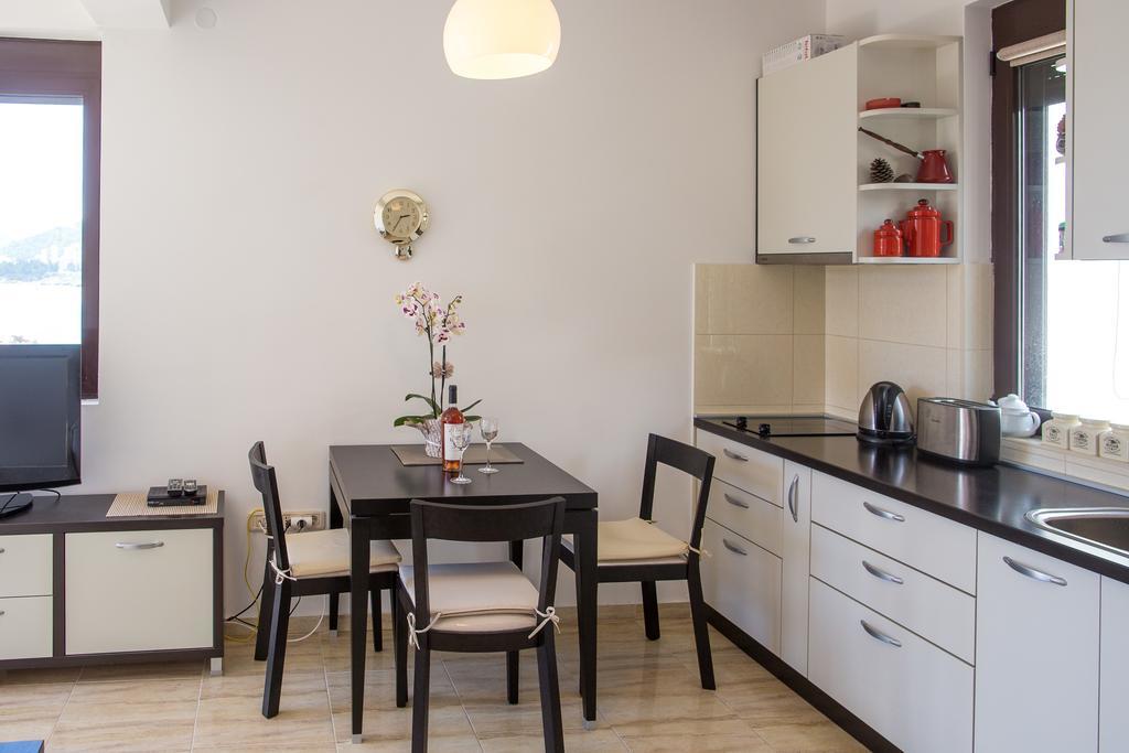 Apartments Lumiere Rafailovici Luaran gambar
