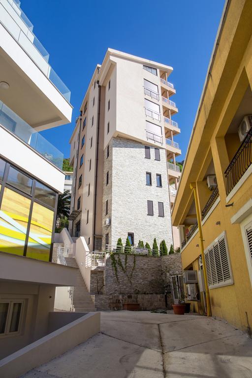 Apartments Lumiere Rafailovici Luaran gambar