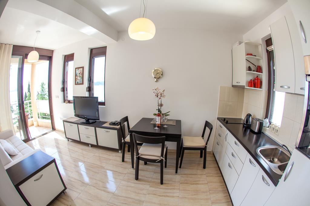 Apartments Lumiere Rafailovici Luaran gambar